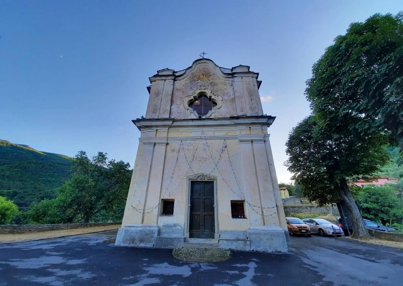 Vista del santuario di Ceriana