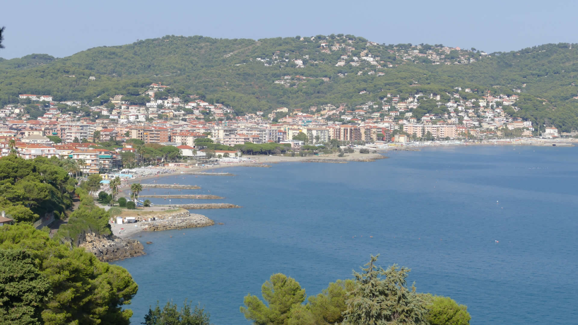 Un giro alla scoperta di Andora e della Val Merula