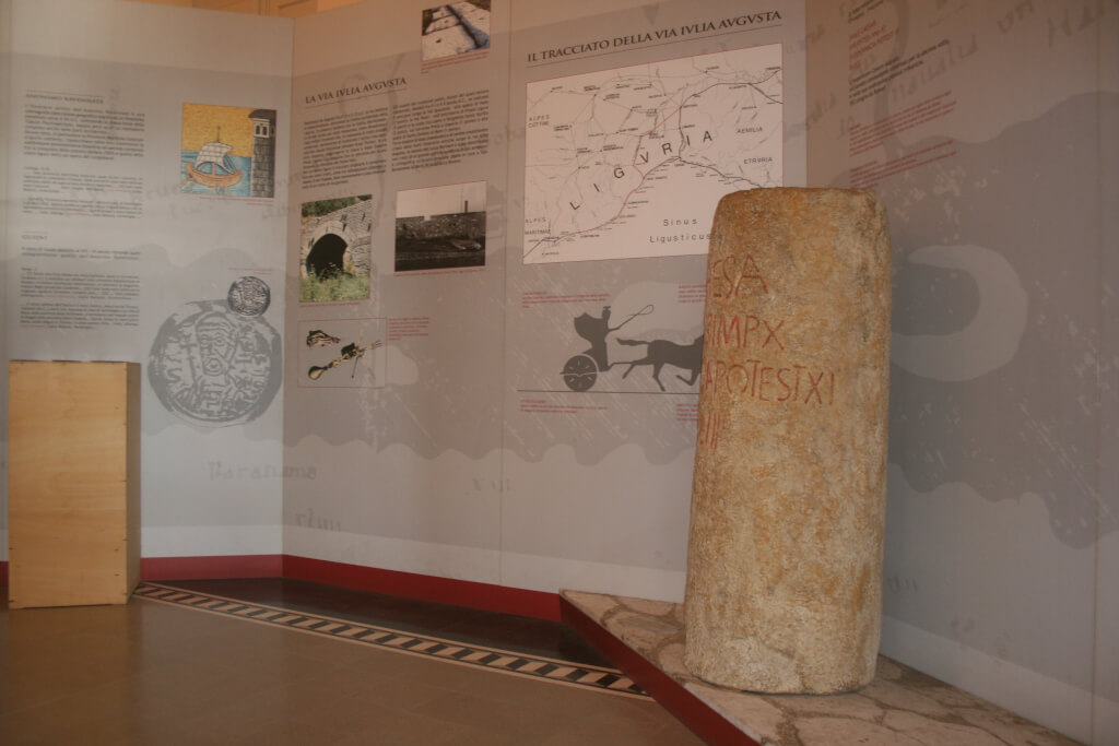 La sala dedicata alla riproduzione del cippo di Chiappa